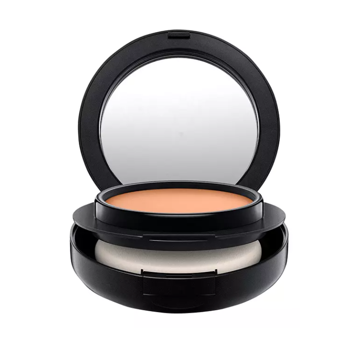 Mac Studio Tech Foundation 10g - Shade : NW44